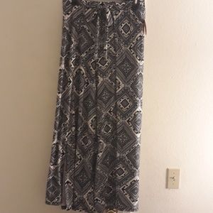 NEW!! Ladies Pants by Hot Kiss